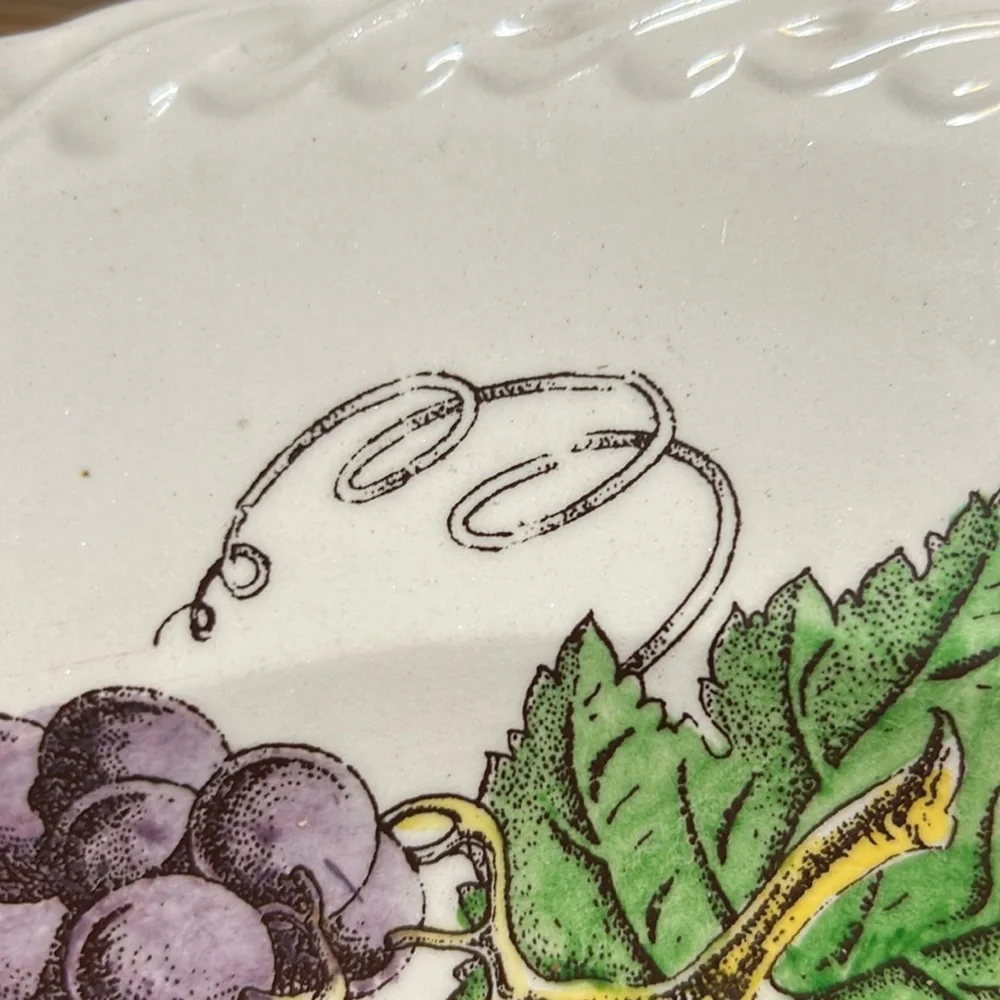 VINTAGE (1940s) VERNON KILNS “Fruitdale”‎ Platter, Good Condition